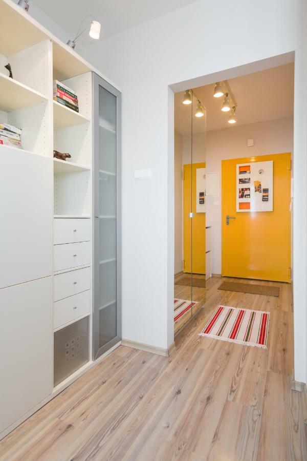 Sunny 1 Room Apartment With The View Over Cracow 크라쿠프 외부 사진