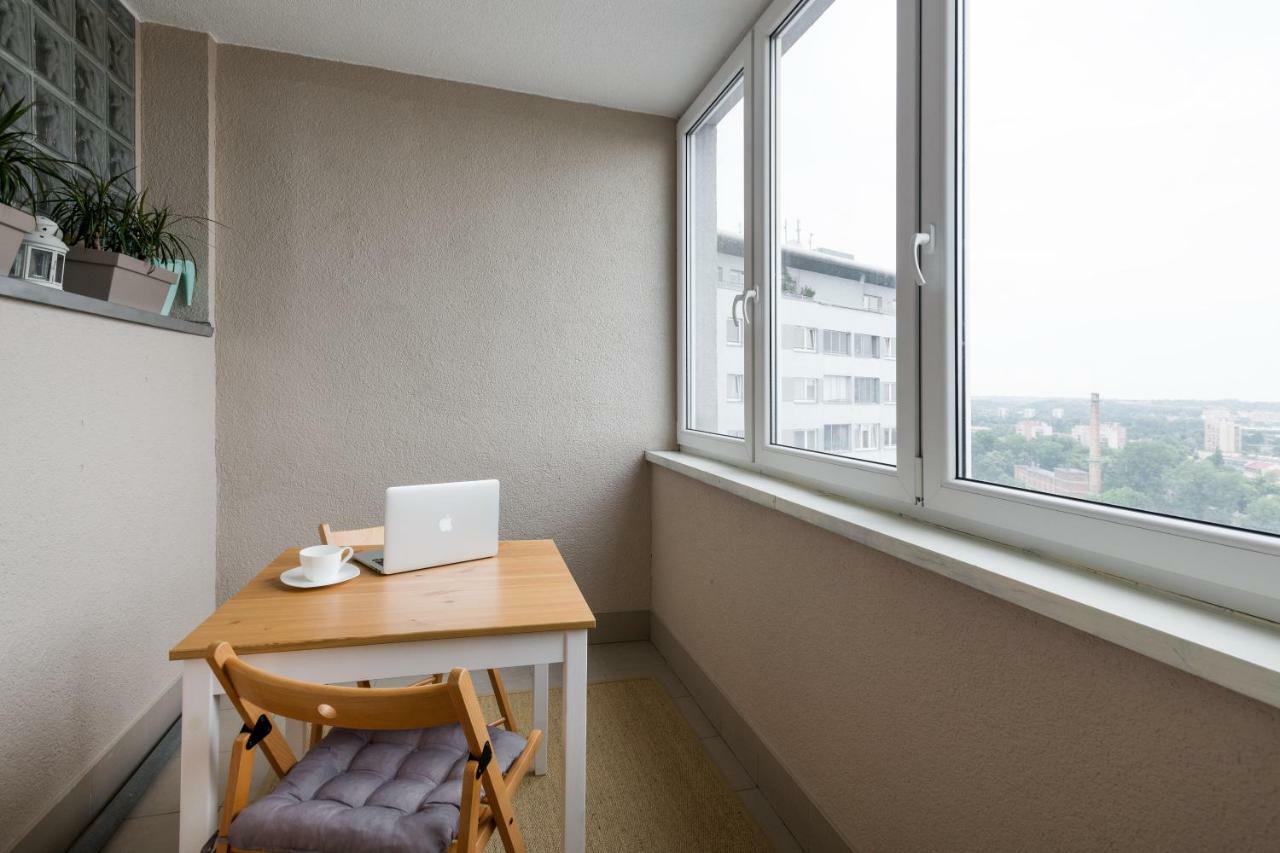 Sunny 1 Room Apartment With The View Over Cracow 크라쿠프 외부 사진