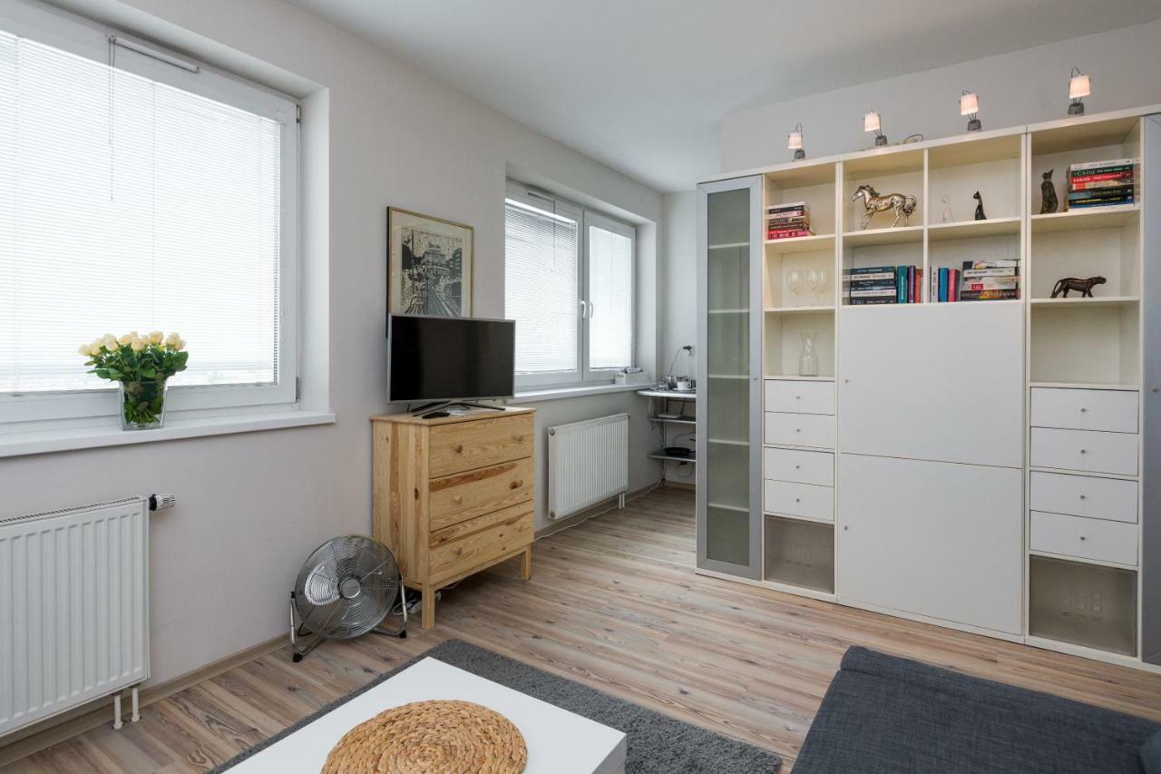 Sunny 1 Room Apartment With The View Over Cracow 크라쿠프 외부 사진